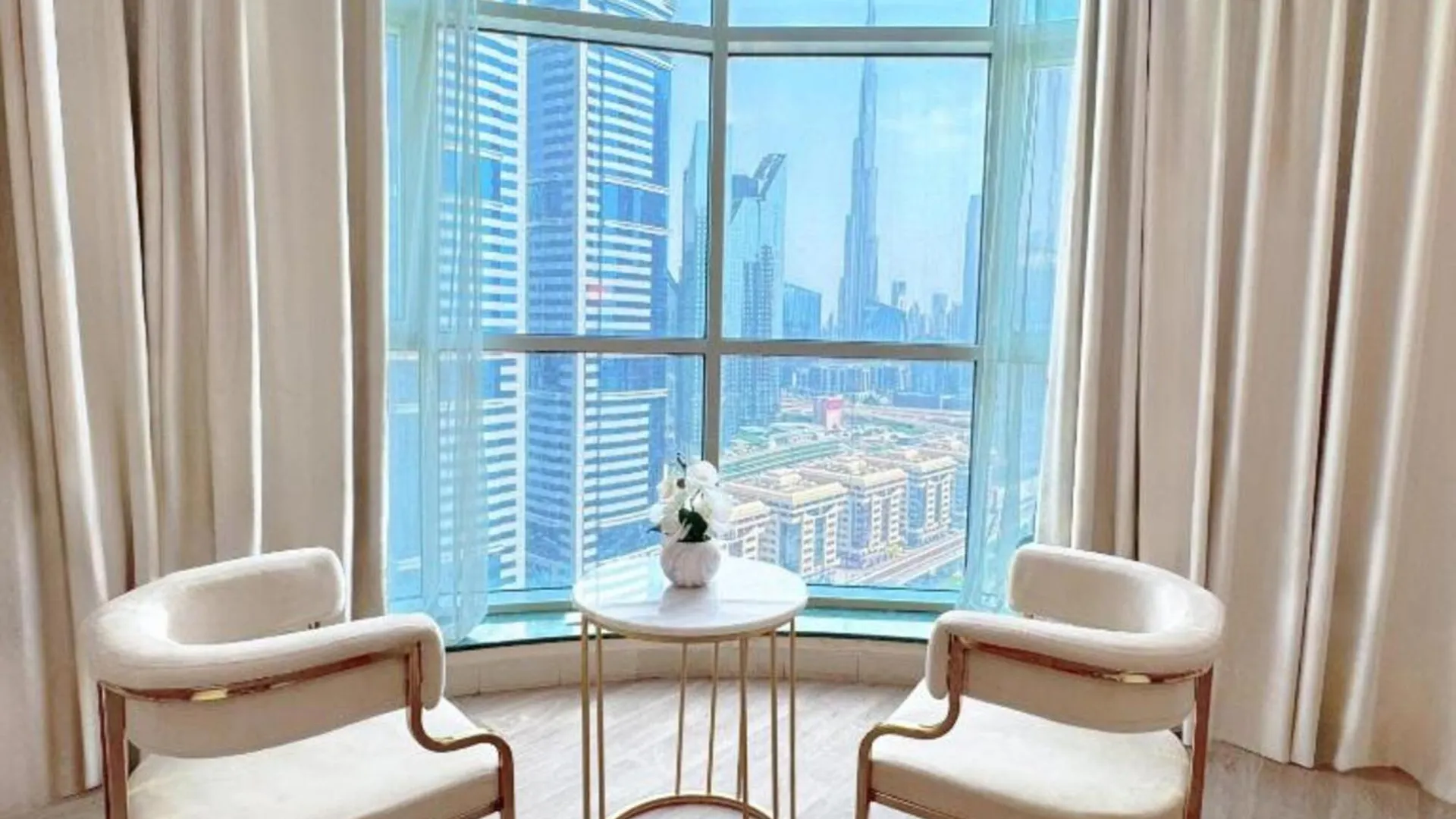 Dancenter Prime Sheikh Zayed Road Luxury Difc Hotel Dubai United Arab Emirates