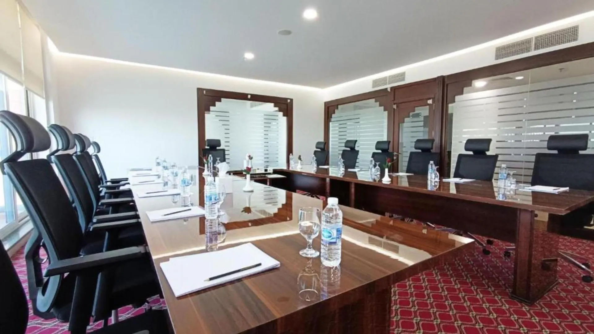 Dancenter Prime Sheikh Zayed Road Luxury Difc Hotell Dubai