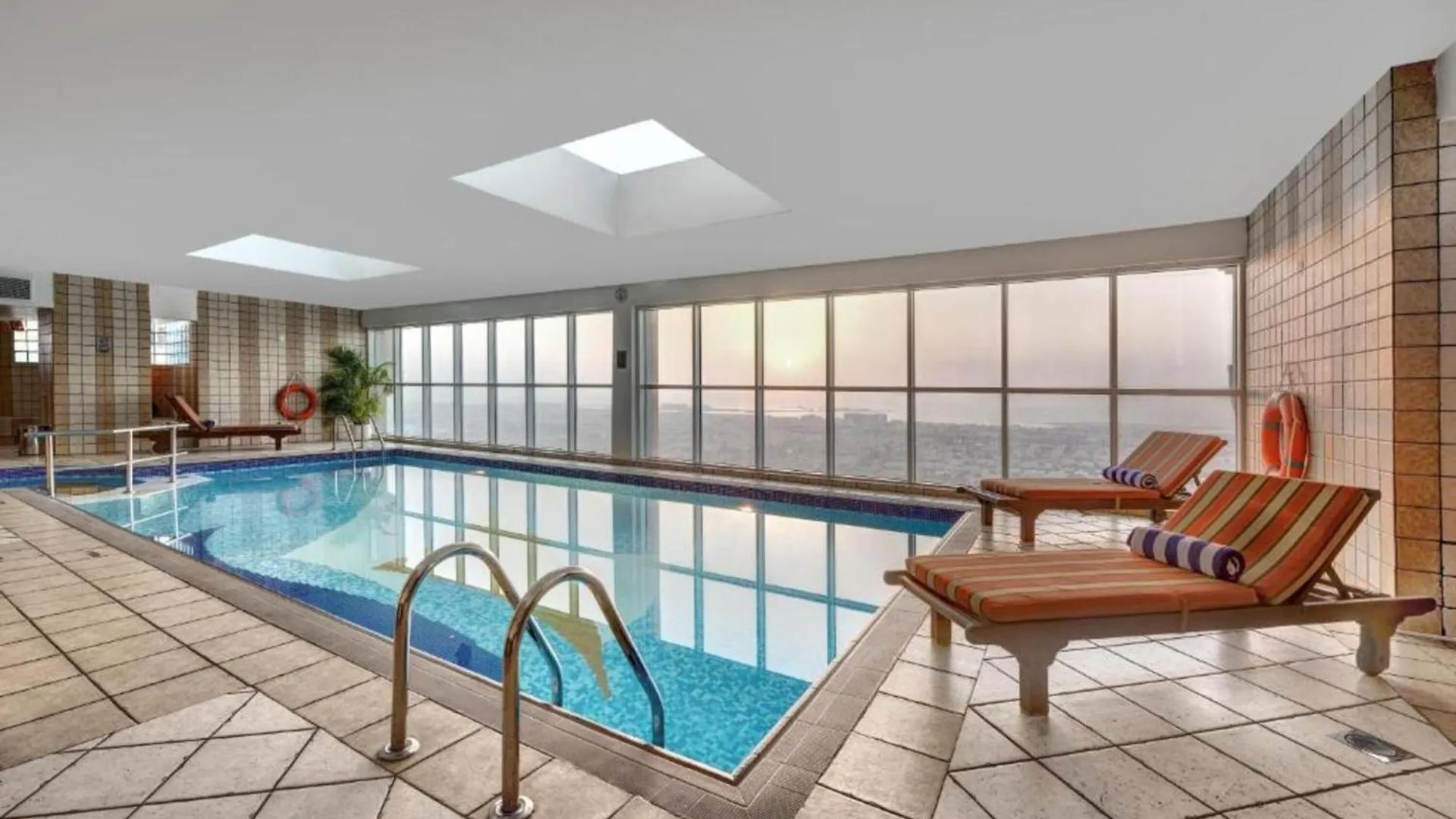 Dancenter Prime Sheikh Zayed Road Luxury Difc Hotell Dubai